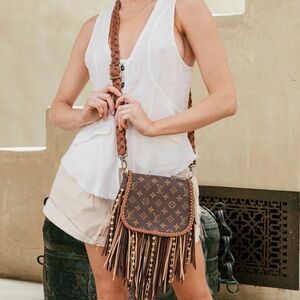 LV Fringe bag/crossbody